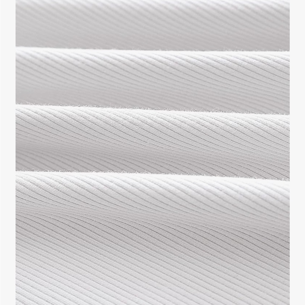 Sleeveless White Ribbed Top - Picture 5 of 5